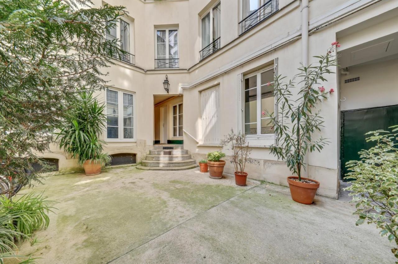 شقة باريس  في Charming & Cosy Flat In Heart Of Marais, 2Min Walk To Art & Metier Museum المظهر الخارجي الصورة